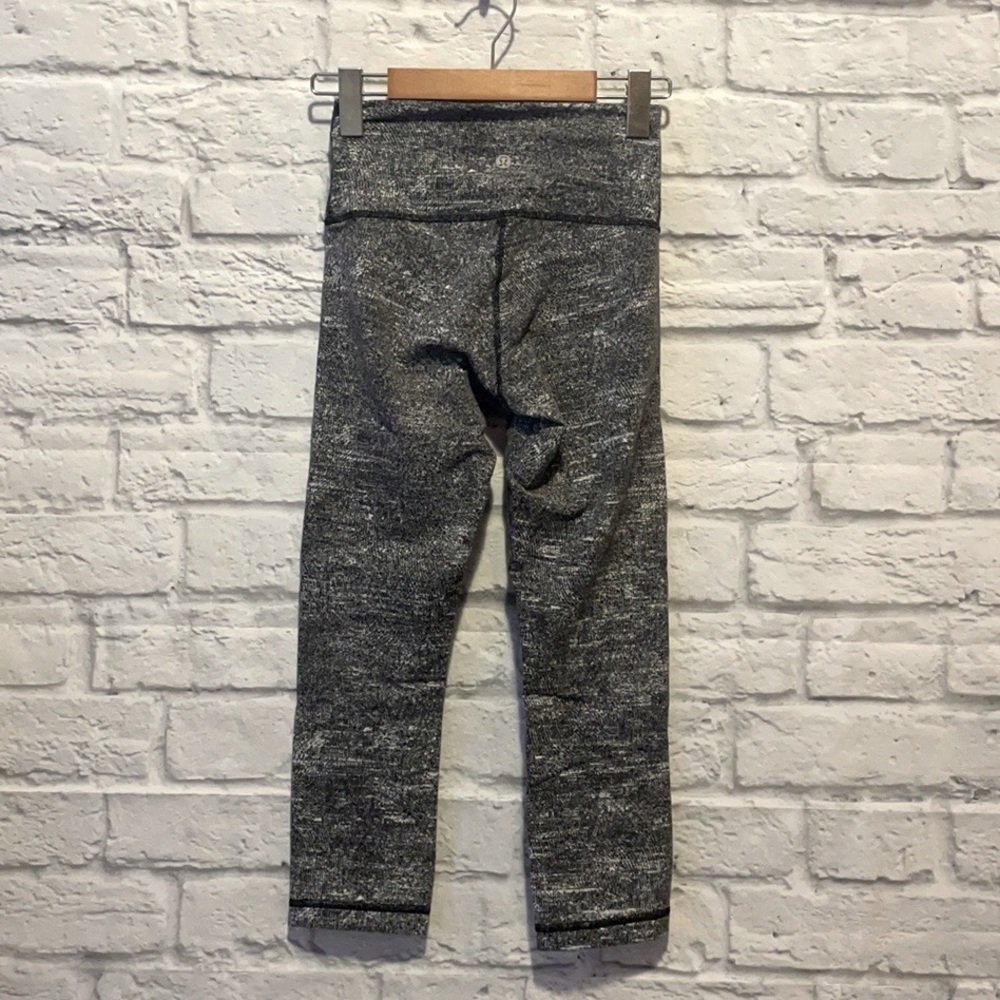 Sold on Vinted 🛍 Lululemon wunder under crops - Picture 2 of 6